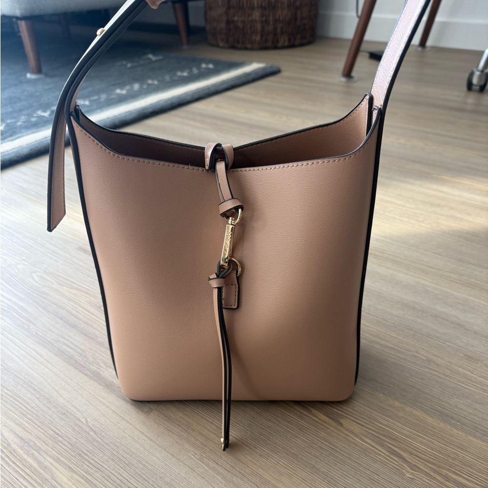 NWOT Anthropologie Mali+Lili vegan leather small shoulder bag: color tan - Picture 3 of 11